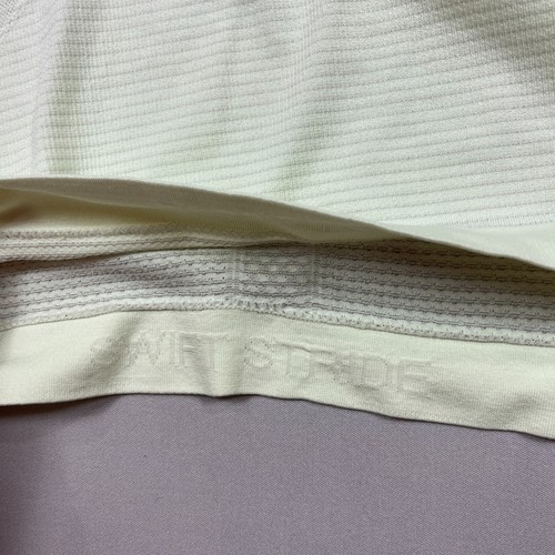 Lululemon Lightweight Long Sleeve Running Gym Training Shirt Top Womens 6 - Picture 7 of 13