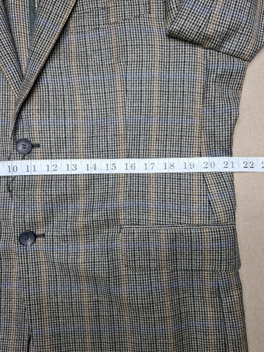 CARAMELO Brand, Slim Fit,Beige Jacket Blazer, Size 46US & 56EURO - Picture 16 of 22