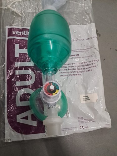 SunMed Ventlab Airflow MANUAL RESUSCITATOR - Adult Size - Missing One Hose - Picture 2 of 5
