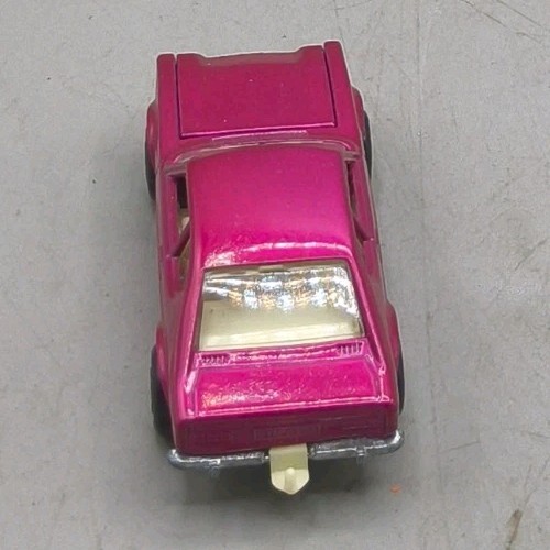Matchbox Lesney Superfast No.54 Ford Capri - Dark Pink - Minty - Picture 4 of 5