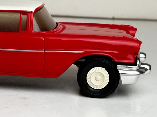 AMT 1957 Pontiac Star Chief 4 Door Sedan Promo Car, Nice Original - Picture 10 of 19