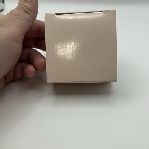 Fond de teint poudre minérale Mary Kay couleur bronze 2 NEUF dans sa boite ! 0,28 oz - Photo 8/12