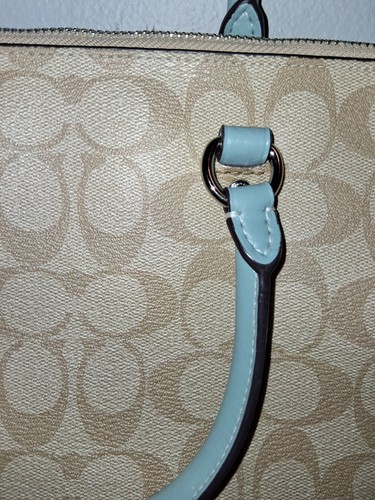 Coach kleine Umhängetasche beschichtetes Canvas Signatur C mit babyblauem Lederbesatz mit Etikett - Bild 13 von 19