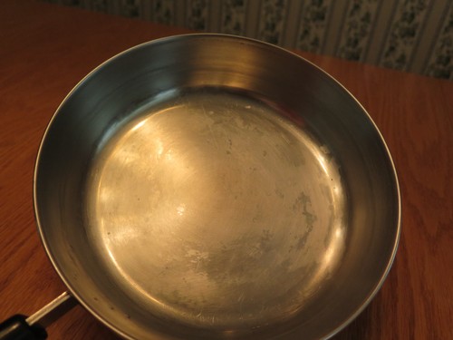 Sartén de colección Revere Ware 8" para cazador furtivo de huevos con tapa e insertos de 4 tazas anteriores a 1968 - Imagen 10 de 18