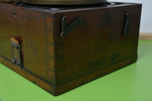 Military British Navy Dent's London Improved Liquid Azimuth Compass - Picture 11 of 24