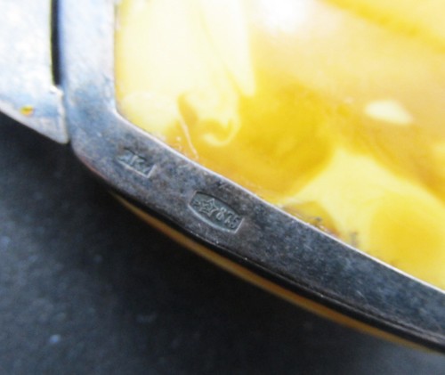 Vintage USSR Natural Butterscotch Egg Yolk Baltic Amber Silver 875 Brooch 13g - Picture 6 of 7