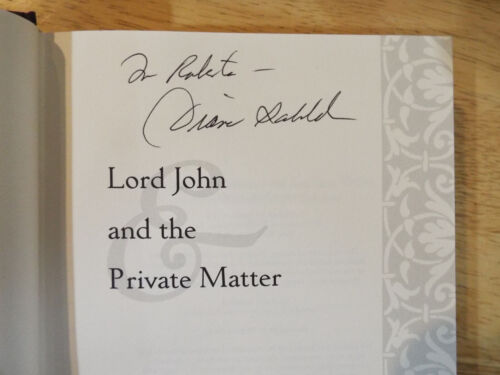 Lot 11 Diana Gabaldon Books Outlander and Lord John Grey Series 1 is SIGNED - Imagen 3 de 10