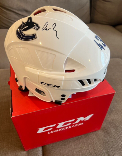 Quinn Hughes Signed Autograph Vancouver Canucks Full Size CCM Helmet NHL Canada - Picture 3 of 6