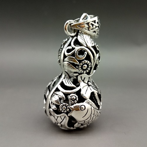 Collectable Tibet Silver Hand Carved Fish Pattern Gourd Model Pattern Pendant - Picture 2 of 4
