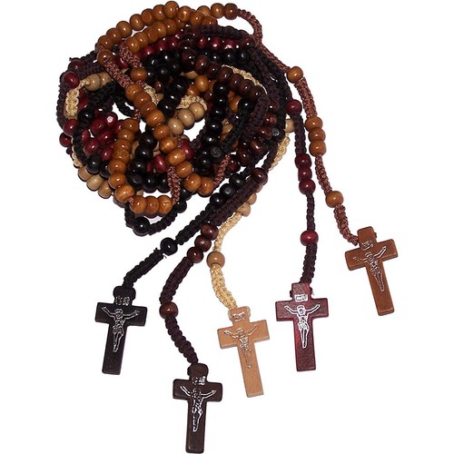 Five Rosaries : Black, Tan, Beige, Brown and Maroon Colored Wooden Beads Rosary - Bild 1 von 3