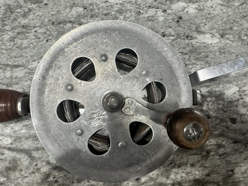 Vintage Ice Fishing Rod and Reel - Unbranded - Picture 5 of 21