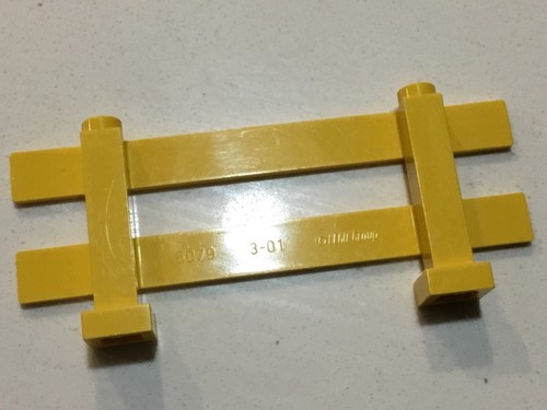 Yellow Fence from set 6549 Roadblock Runners / 2234 Police Chase - Picture 4 of 4