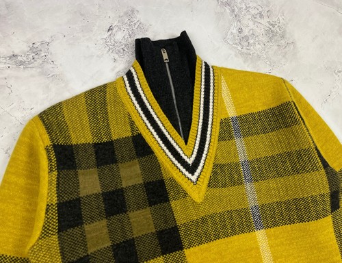 Burberry ‘Fairhurst’ Yellow Nova Check Wool Cashmere V-Neck Jumper Size Medium M - Picture 8 of 24