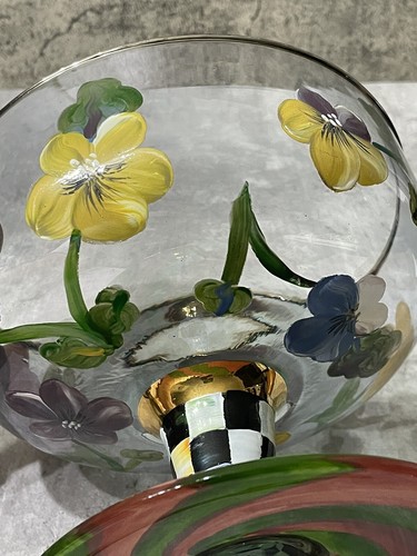 Ciotola vintage MACKENZIE-CHILDS Pansy Swirl Check in vetro dipinto a mano composta con piedi - Foto 8 di 12