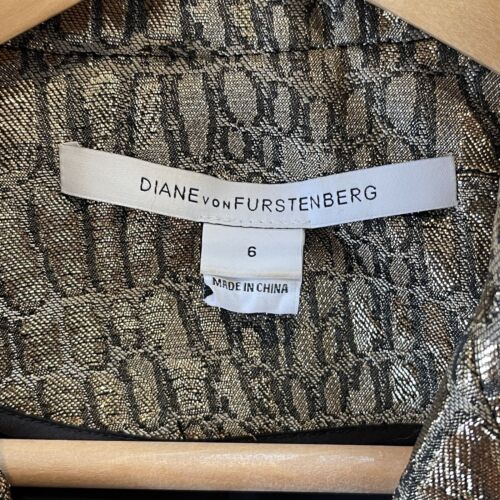 Diane Von Furstenberg Blazer Tuxedo Metallic Croc Brocade Gold, Animal Print, 6 - Picture 3 of 14