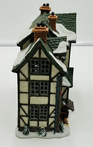 Lemax Caddington Village beleuchtetes Gebäude "The Old Hall" nicht mehr produziert #15627 getestet - Bild 6 von 9