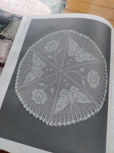 Vintage Crochet Patterns Victorian Sachet Pillows & Romantic Table Toppers - Picture 5 of 9