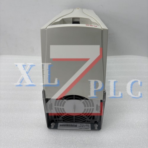 1PCS Nuovo ABB ACS550-01-023A-4 Convertitore di frequenza In Scatola* - Foto 4 di 6