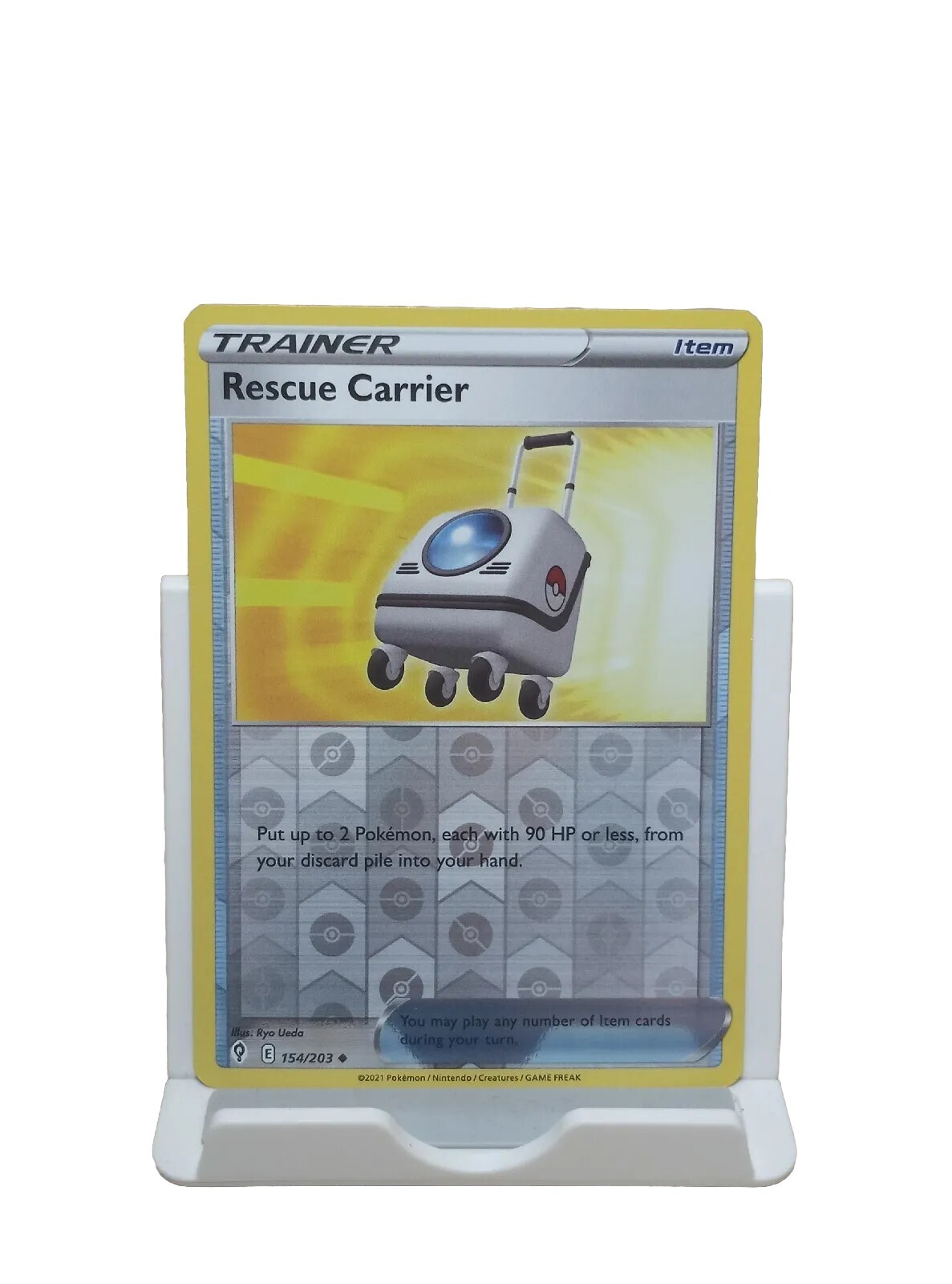 Rescue Carrier 154/203 Reverse Holo Evolving Skies Pokemon Card 
