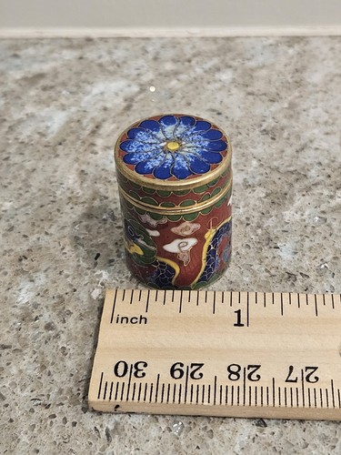 Vintage Round Dragon Cloisonne Snuff Box Handpainted Red Enamel w / Floral Top - Picture 13 of 13