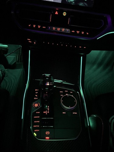 Nueva consola central iluminación ambiental LED moldura para BMW 330i/M340i/M3 G20/G28 - Imagen 4 de 9