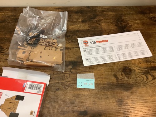 Airfix A01302V Panther Tank Plastic Kit Factory Sealed Contents - Picture 4 of 4