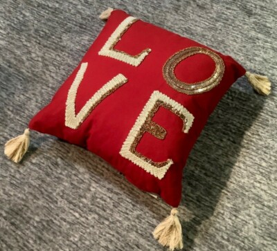 Pier one valentine pillows outlet