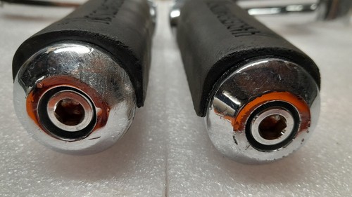Harley Davidson pedane da riposo paramotore originali con logo cromate - Foto 13 di 20