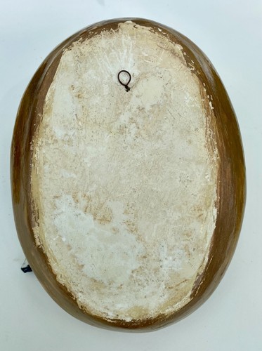 Vintage Chalkware Plaque Woman With Roses and Seashells 1950s-60s - Picture 4 of 4