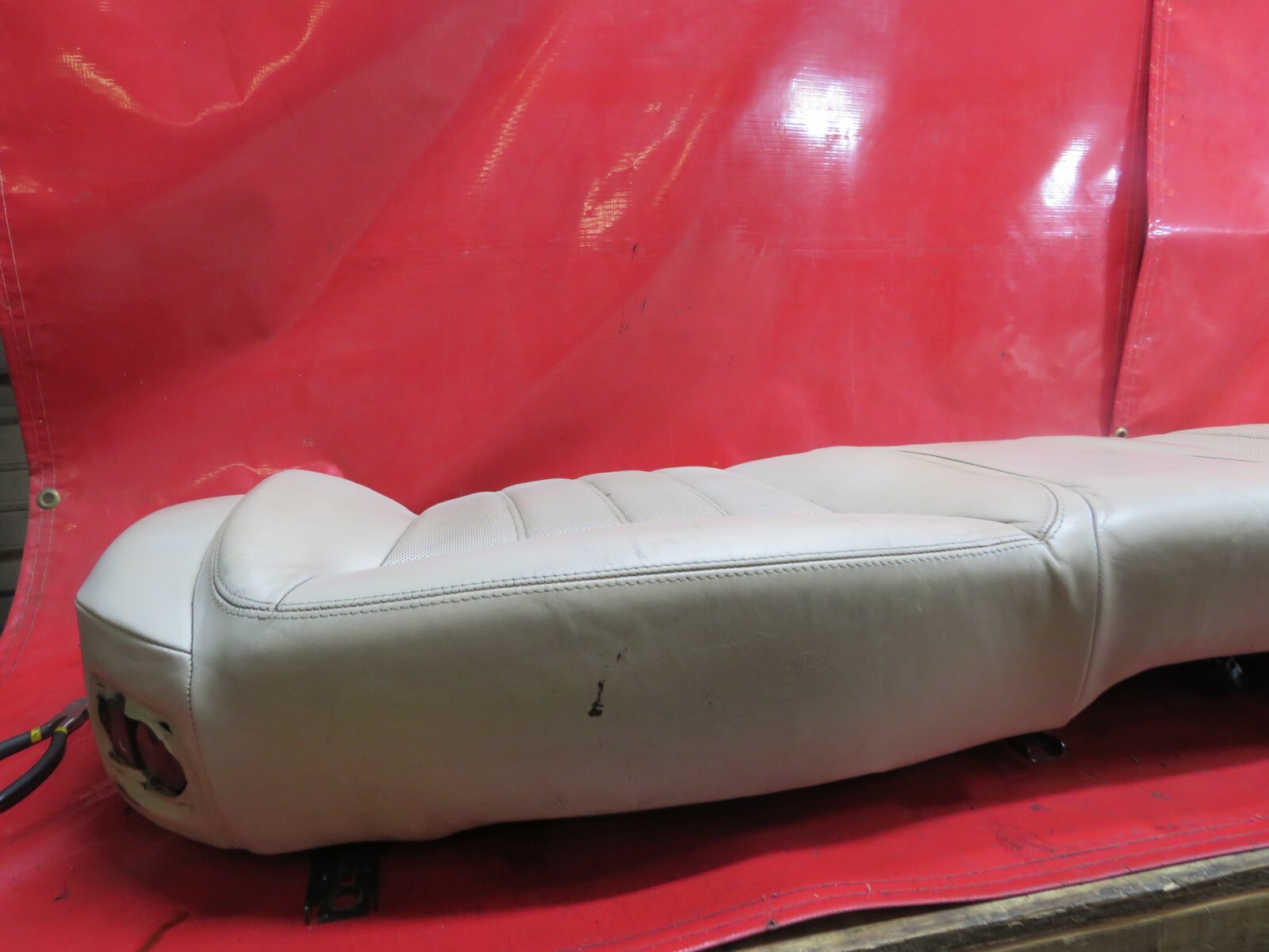 2006 BENTLEY FLYING SPUR REAR SEAT LOWER BOTTOM CUSION OEM