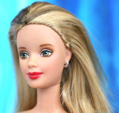 Sunstreak highlight Blonde Nude Barbie TnT hazel eyes red lips Mackie DBox4 OOAK