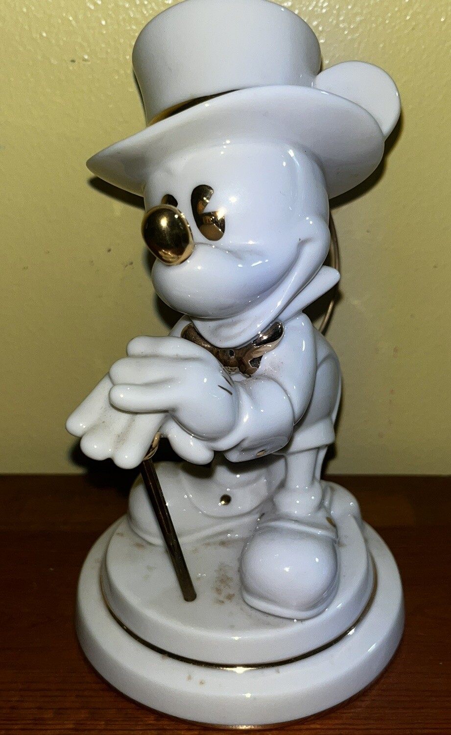 置物 LENOX Mickey's Teacup Twirl Sculpture Lenox Mickey Mouse's Teacup Twirl - Macy's