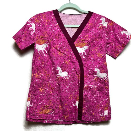 Handmade Nurse Pink Unicorn Floral Scrub Top Size XS V Neck Kimono Medical  - Picture 1 of 5