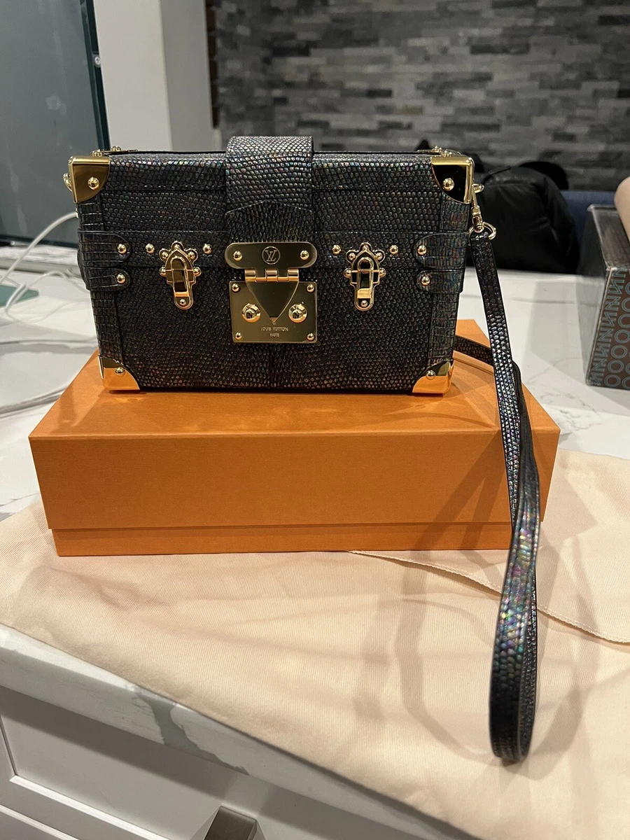 Lv black square bag hot sale