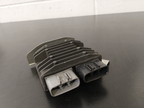 ORIGINAL VOLTAGE REGULATOR Ducati Multistrada 1200 YEARS 2010 2011 2012 - Picture 13 of 13