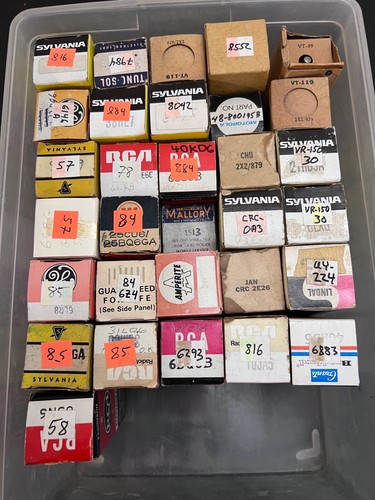 Lot of 31 Vintage Electron Radio Vacuum Tubes Sylvania RCA Delco GE - Picture 1 of 3