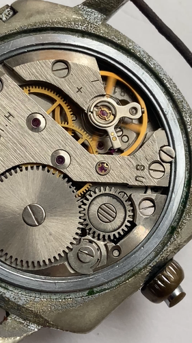 VINTAGE HERREN ARMBANDUHR TEILE FUNKTIONIEREN NICHT RAKETA CAL 2601.H USSR CCCR BLIND - Video 1 von 1