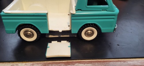 1960’s Vintage Structo Chevy Corvair Side Ramp Truck- Very Good Condition - Picture 14 of 17