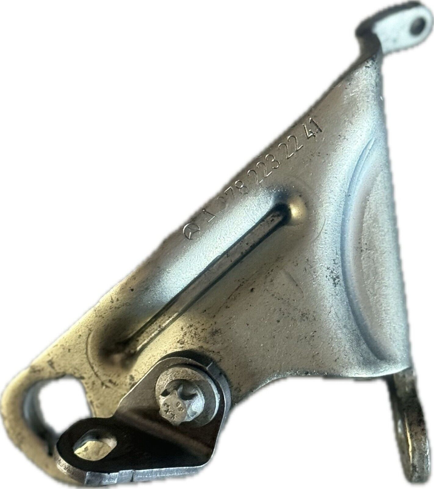 MERCEDES W166 X166 GLE63 GL63 ML63 RIGHT SIDE ENGINE MOUNT BRACKET OEM
