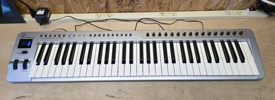 M-AUDIO EVOLUTION MK-361C 61-key USB MIDI Keyboard with Power Supply