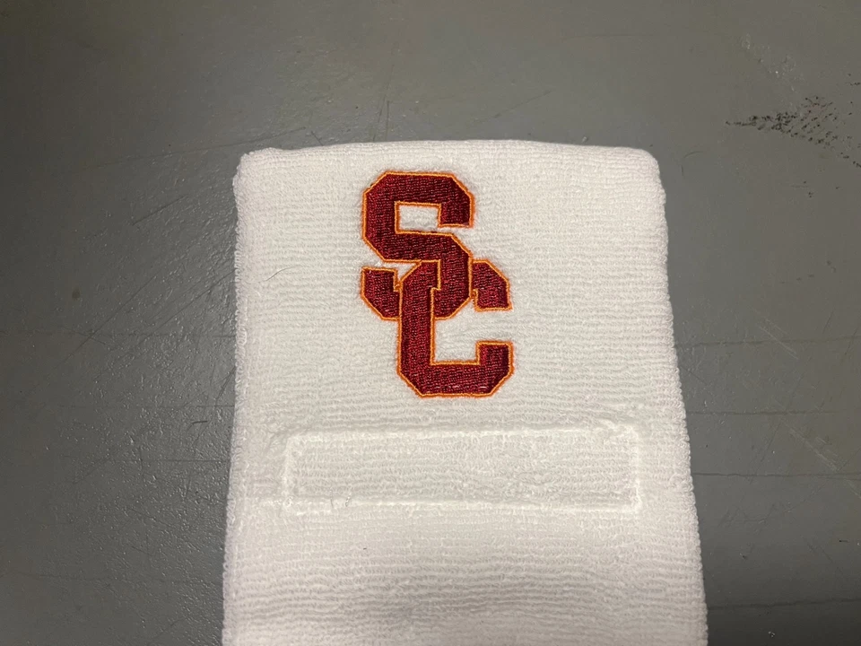 USC Trojans Equipo Emitido Blanco Jugador Exclusivo Toalla Juego Fútbol QB Foto 2 de 4