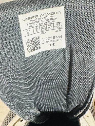 Zapatos Jogger Hombre Talla 9 Under Armour Blanco y Gris Poco Uso - Imagen 9 de 11