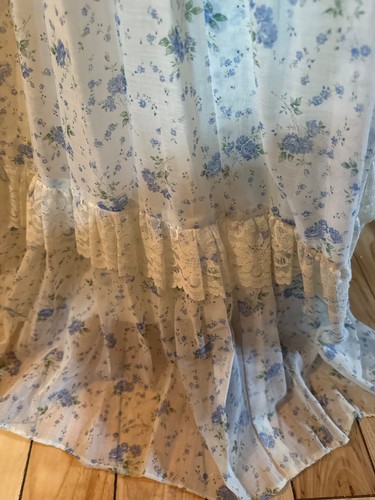 Vintage 1970s Gunne Sax Blue Floral Cottage Core Maxi Dress - Picture 6 of 12