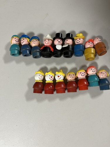 Vintage Fisher Price Little People 16 Holzkörper Kunststoffkopf Clowns Feuerwehrmann mehr - Bild 5 von 7