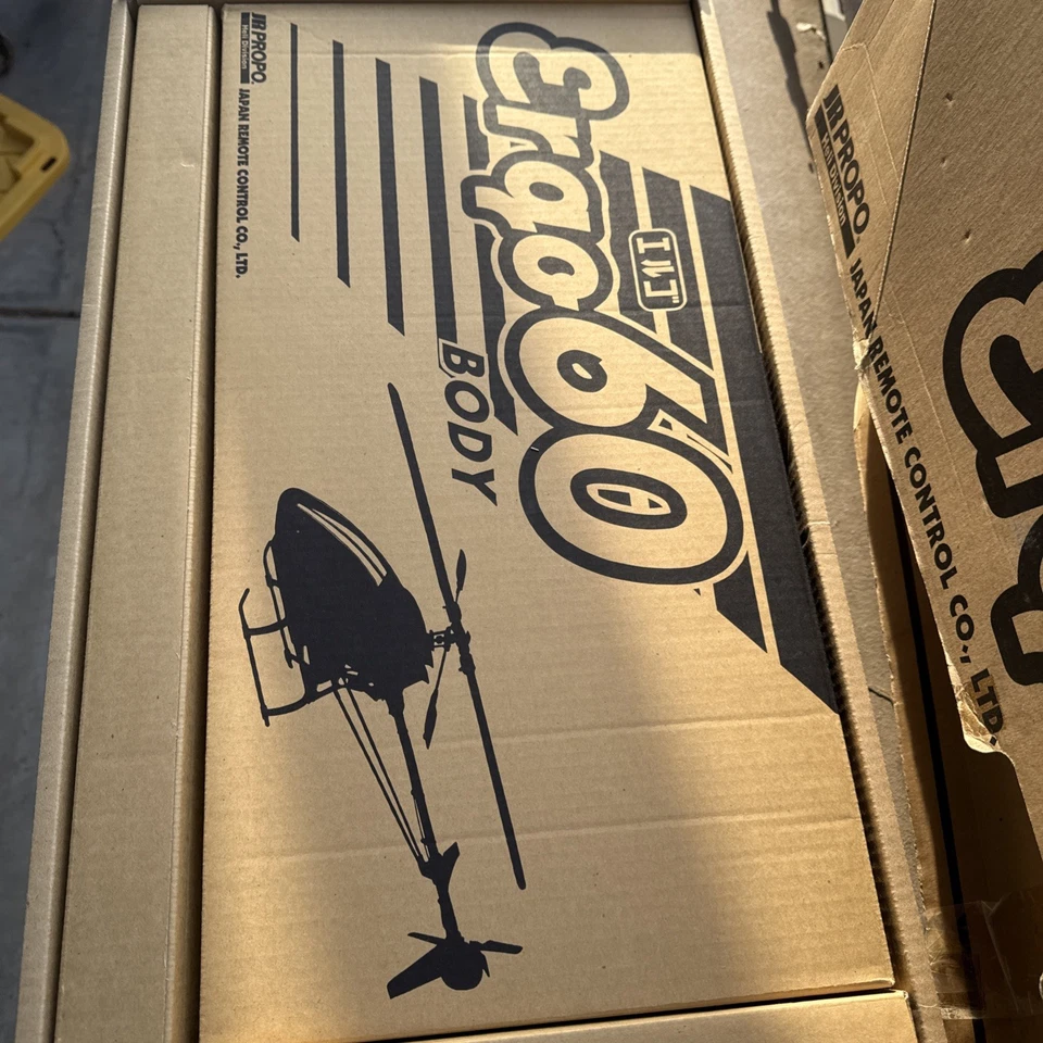 Jr Ergo 60 Sport RC Nitro Helicopter New Unassembled Kit - Image 4 of 4