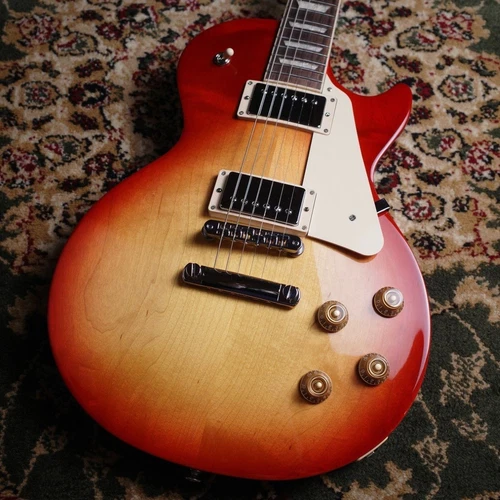 Gibson Les Paul Studio 2024 Cherry Sunburst 3.52kg #GG2fj