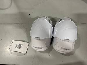 Nike Vapor Select Lacrosse Arm Pad Mens Size Medium White/Silver New With Tag