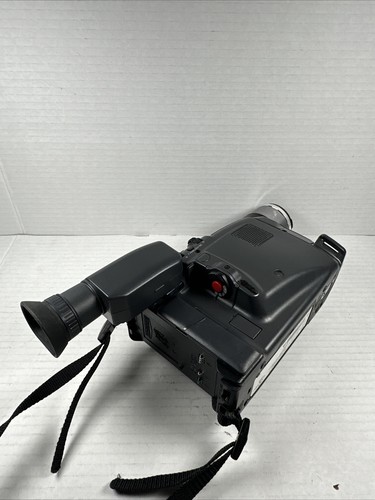 (A) JVC GR-AXM230U VHS-C Camcorder No Battery Or Charger - Picture 10 of 24