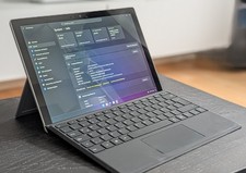 Microsoft Surface Pro Platin 12,3” Convertible Tablet/PC Intel Core m3 4GB 128GB