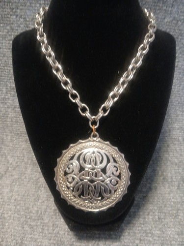 Monet Heraldic Medallionpendant Necklace Statement Silver Tonr - Picture 1 of 15